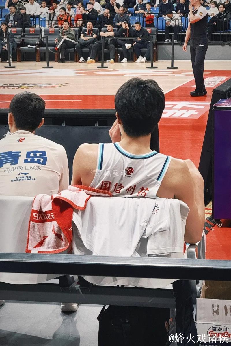 杨瀚森32+12青岛力克北控 卡巴21分江苏负深圳