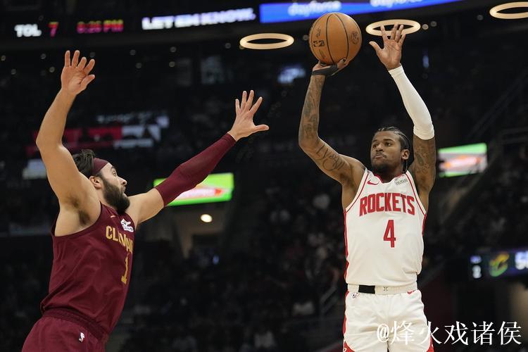 火箭建队迷局：捧着申京这碗饭，却把格林这把快刀扔进仓库